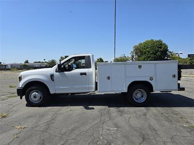 2019 Ford F350 XT Utility 6.2L Gas,1600LB Tommy power  lift gate! - Photo 6 - Santa Ana, CA 92703