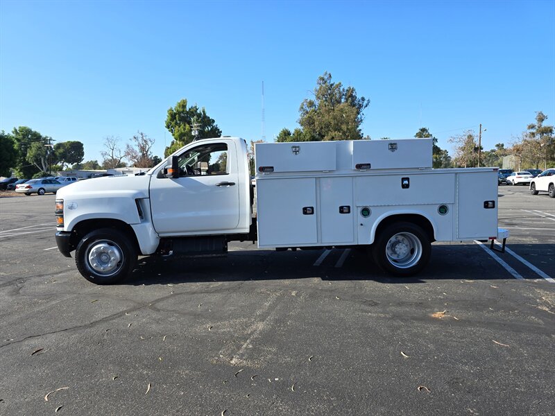 2019 Chevrolet Silverado 5500HD 6.6L DURAMAX SVC UTILITY,  11FT KNAPHEIDE BED! - Photo 1 - Santa Ana, CA 92703