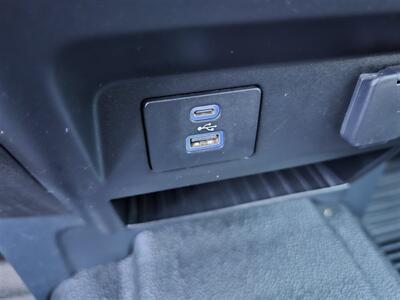2022 Ford F-250 Super Duty Utility 6.7L Diesel, Enclosed Jumbo Harbor bed,  Ladder racks. - Photo 27 - Santa Ana, CA 92703