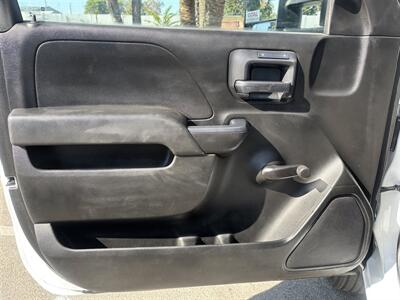 2017 Chevrolet Silverado 2500HD Work Truck   - Photo 13 - Santa Ana, CA 92703