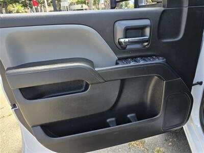 2016 Chevrolet 2500 UTILITY 6.6L DURAMAX,4 NEW TIRES,  READY! - Photo 21 - Santa Ana, CA 92703