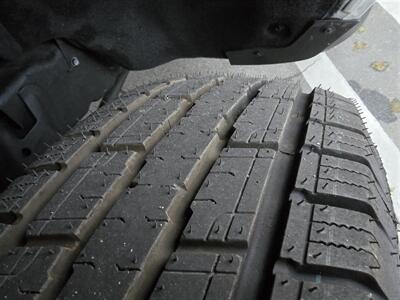 2017 Chevrolet Silverado 2500HD UTILITY SVC 6.0L gas,Pull out tray,6000W INV,  Air comp,enclosed Knapheide bed! - Photo 16 - Santa Ana, CA 92703