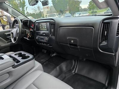 2017 Chevrolet Silverado 2500HD UTILITY SVC 6.0L gas,Pull out tray,6000W INV,  Air comp,enclosed Knapheide bed! - Photo 20 - Santa Ana, CA 92703