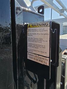 2016 Ford F-250 Super Duty XL SERVICE UTILITY,6.2L FLEX FUEL, PWR LFT GATE,LADDER RACK! - Photo 17 - Santa Ana, CA 92703