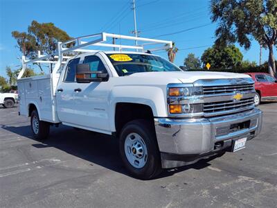 2019 Chevrolet Silverado 2500 Work Truck   - Photo 2 - Santa Ana, CA 92703