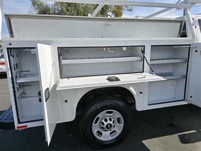 2022 Chevrolet Silverado 2500HD Work Truck Utility 6.6L Gas,ONLY 18K MILES. KNAPHEIDE BED! - Photo 2 - Santa Ana, CA 92703