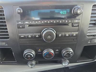 2008 Chevrolet Silverado 3500HD Utility, 9ft Scelzi bed,ONLY 100K MILES,  6 NEW TIRES! - Photo 9 - Santa Ana, CA 92703