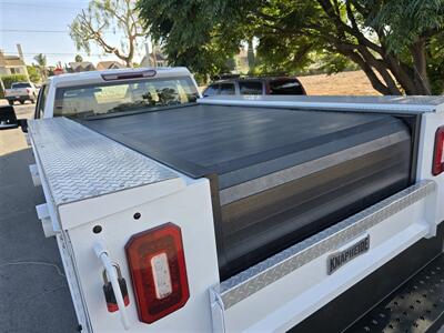 2022 Chevrolet Silverado 2500HD Work Truck Utility 6.6L Gas,Knapheide enclosed bed   - Photo 5 - Santa Ana, CA 92703