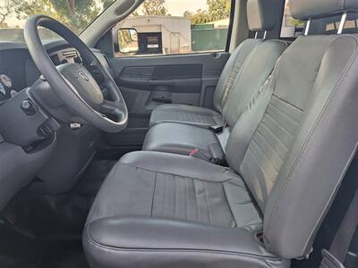 2009 Dodge Ram 3500 SLT  Jumbo Enclosed Royal bed! - Photo 7 - Santa Ana, CA 92703