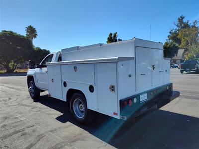 2016 Chevrolet Silverado 3500 Utility Jumbo bed,6.0L flex fuel.   - Photo 6 - Santa Ana, CA 92703