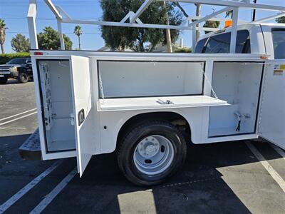 2016 Ford F350 XL Utility, 6.2L Gas, only 91K miles,  ^ new tires! - Photo 2 - Santa Ana, CA 92703