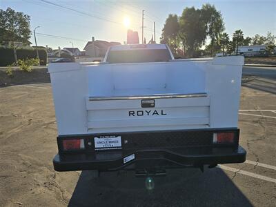 2022 GMC Sierra 2500 HD PRO Utility 6.6L gas,8ft Royal bed! - Photo 24 - Santa Ana, CA 92703