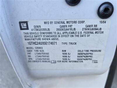 2005 GMC SIERRA 2500 HD UTILITY 6.0L GAS, NEW TIRES,  RECONDITIONED! - Photo 20 - Santa Ana, CA 92703