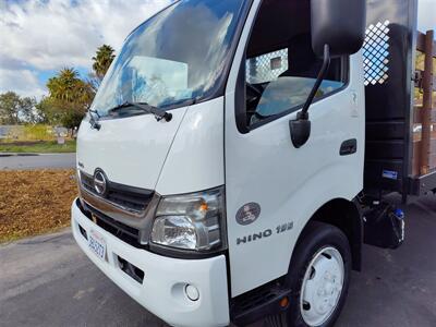 2019 HINO 195 STAKE BED  W/PWR LFT GATE! - Photo 25 - Santa Ana, CA 92703