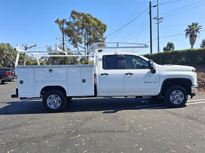 2022 Chevrolet Comm 2500 WORK TRUCK UTILITY BED, 6.6L GAS!  