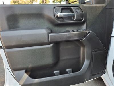 2022 Chevrolet Comm 2500 WORK TRUCK UTILITY BED, 6.6L GAS!   - Photo 15 - Santa Ana, CA 92703