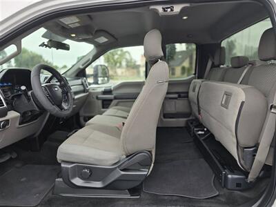 2017 Ford Commercial F-250 Super Duty XL UTILITY 6.2L GAS,LADDER RACK. - Photo 14 - Santa Ana, CA 92703