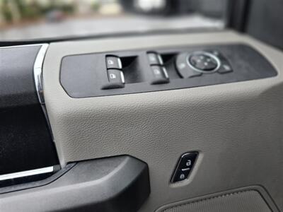 2017 Ford Commercial F-250 Super Duty XL UTILITY 6.2L GAS,LADDER RACK. - Photo 16 - Santa Ana, CA 92703