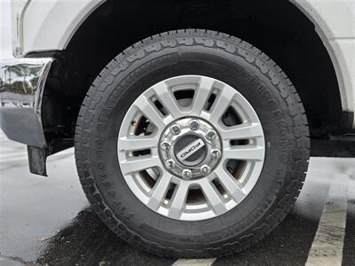 2017 Ford Commercial F-250 Super Duty XL UTILITY 6.2L GAS,LADDER RACK. - Photo 18 - Santa Ana, CA 92703