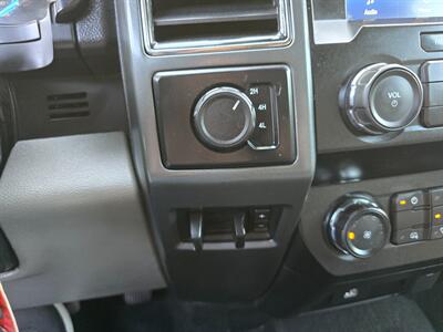 2021 FORD F550 XLT UTILITY SERVICE, 4-WHEEL DRIVE, ONLY 39K MILES! - Photo 13 - Santa Ana, CA 92703