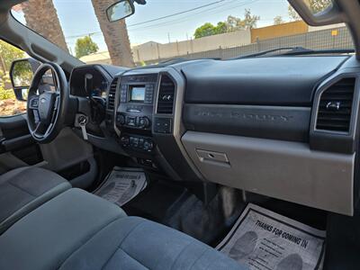 2020 Ford F-250 Super Duty XLT Utility,6.2L Flex fuel, ladder rack. - Photo 17 - Santa Ana, CA 92703