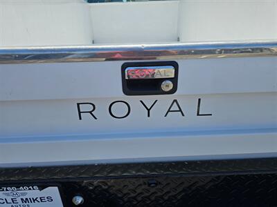 2020 Ford F-250 Super Duty XLT Utility,6.2L Flex fuel, ladder rack. - Photo 24 - Santa Ana, CA 92703