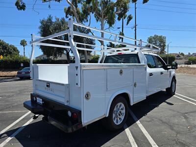 2020 Ford F-250 Super Duty XLT Utility,6.2L Flex fuel, ladder rack. - Photo 5 - Santa Ana, CA 92703