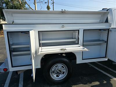 2022 Ford F-250 Super Duty STX Utility 6.2L Flex fuel,8ft Scelzi bed! - Photo 2 - Santa Ana, CA 92703