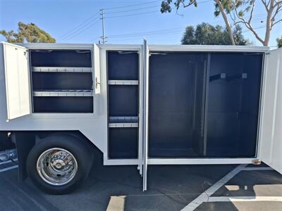 2016 Ford F550 XL  2200LB PWR LIFT GATE! - Photo 12 - Santa Ana, CA 92703