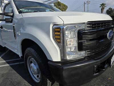 2019 Ford Commercial F-350 Super Duty XL Utility 6.2L Flex ,Knapheide bed,newer tires, Ladder rack! - Photo 24 - Santa Ana, CA 92703