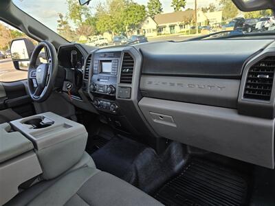 2019 Ford Commercial F-350 Super Duty XL Utility 6.2L Flex ,Knapheide bed,newer tires, Ladder rack! - Photo 19 - Santa Ana, CA 92703