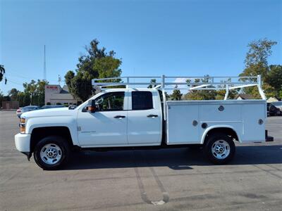 2019 Chevrolet Silverado 2500 UTILITY   - Photo 8 - Santa Ana, CA 92703