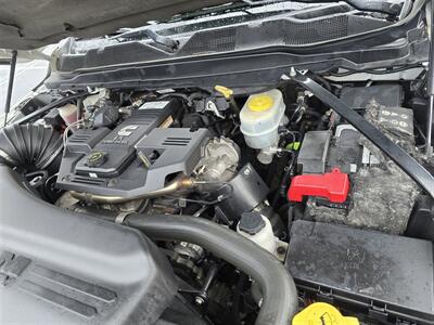 2019 RAM Ram 3500 Tradesman Utility Service 6.7L Cummins,  4-wheel drive! - Photo 28 - Santa Ana, CA 92703