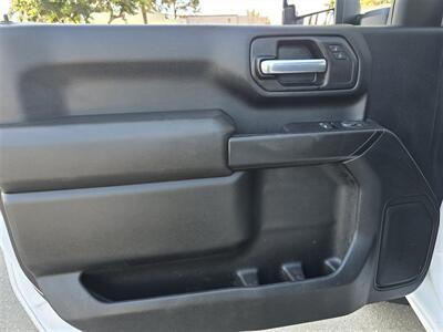 2021 Chevrolet Comm 2500 LS Utility 6.6L gas,1600lb Power lift gate! - Photo 18 - Santa Ana, CA 92703