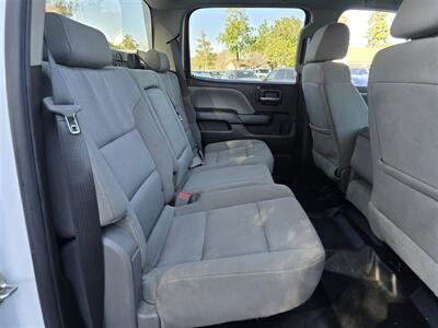 2019 Chevrolet Silverado 3500 HD UTILITY 6.6L DURAMAX DIESEL,  4-WHEEL DRIVE! - Photo 21 - Santa Ana, CA 92703