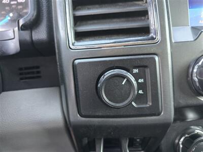 2021 Ford Commercial F-550 Super Duty XL CREW CAB  12FT ROYAL BED,LADDER RACK! - Photo 14 - Santa Ana, CA 92703