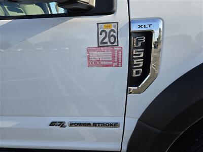 2021 Ford Commercial F-550 Super Duty XL CREW CAB  12FT ROYAL BED,LADDER RACK! - Photo 25 - Santa Ana, CA 92703