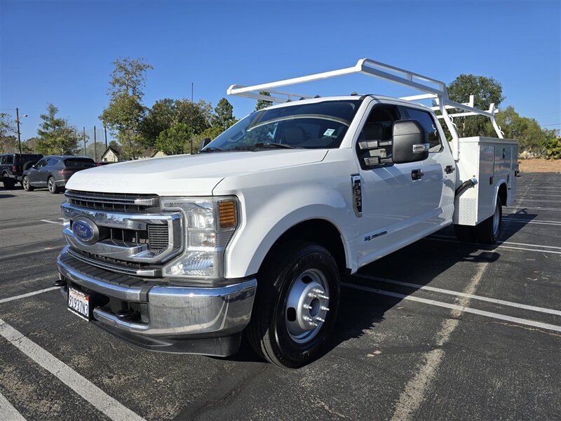 2022 Ford Commercial F-350 Super Duty XL  Utility 6.7L Diesel,9ft Knapheide bed. - Photo 1 - Santa Ana, CA 92703