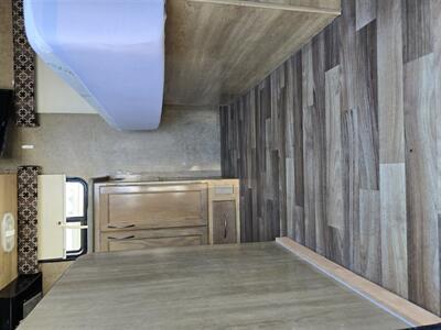 2017 ECON CCH 16RB,STOVE,SHOWER,FRIDGE,BED,  & MORE! - Photo 31 - Santa Ana, CA 92703