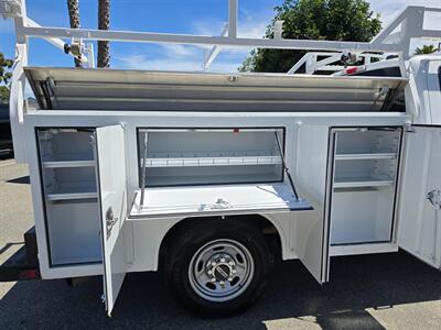 2022 Ford F-250 Super Duty XL 6.2L Flex fuel,8ft Harbor Utility bed! - Photo 2 - Santa Ana, CA 92703