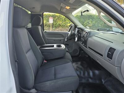 2011 Chevrolet 3500 LS Utility 6.0L Gas,11ft Royal bed!   - Photo 17 - Santa Ana, CA 92703