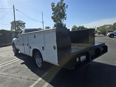 2011 Chevrolet 3500 LS Utility 6.0L Gas,11ft Royal bed!   - Photo 6 - Santa Ana, CA 92703