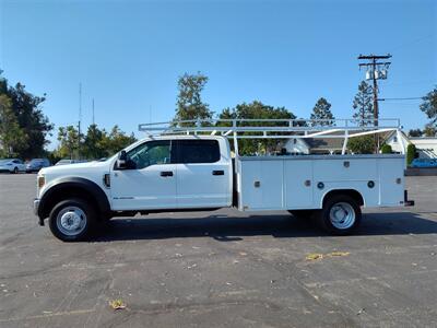 2019 FORD F550 XLT  Ladder rack.