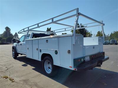 2019 FORD F550 XLT  Ladder rack. - Photo 5 - Santa Ana, CA 92703