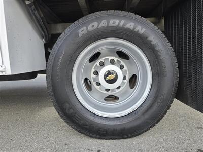 2019 Chevrolet 3500 SERVICE UTILITY,6.0L GAS,12FT HARBOR BED,  LADDER RACK! - Photo 14 - Santa Ana, CA 92703