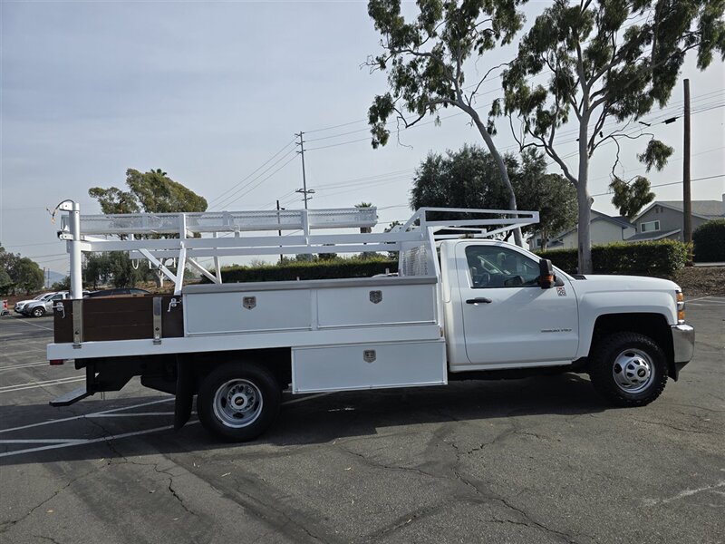 2019 Chevrolet 3500 SERVICE UTILITY,6.0L GAS,12FT HARBOR BED,  LADDER RACK!