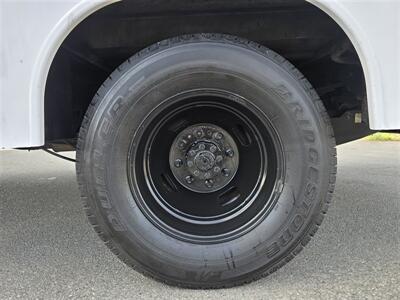 2019 Ford Commercial F350 Super Duty XL Utility 6.2L Gas,9ft Harbor bed,  1600lb power lift gate! - Photo 16 - Santa Ana, CA 92703