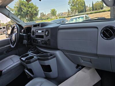 2022 Ford Commercial E-450 CUTAWAY   - Photo 24 - Santa Ana, CA 92703