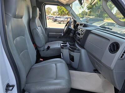 2022 Ford Commercial E-450 CUTAWAY   - Photo 23 - Santa Ana, CA 92703