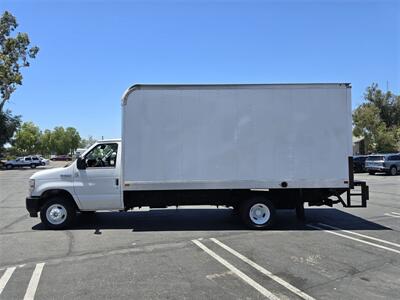 2022 Ford Commercial E-450 CUTAWAY   - Photo 7 - Santa Ana, CA 92703